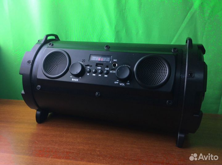 Портативная колонка. Мощный бас