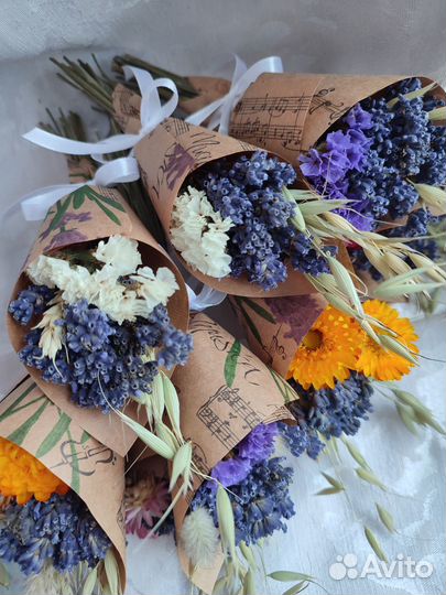 Мини букет из сухоцветов