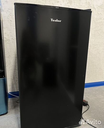 Холодильник tesler