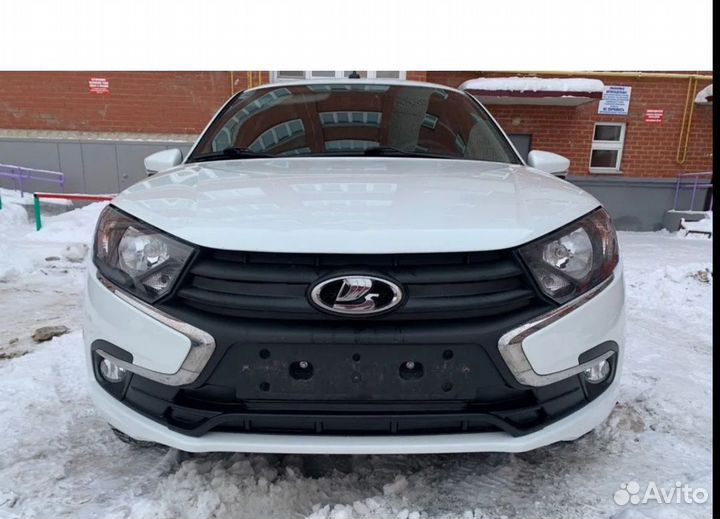 Зимняя защита радиатора Гранта FL (к-т верх/низ)