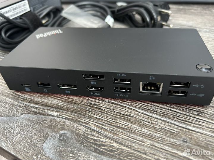 ThinkPad Lenovo USB-C Dock Gen2