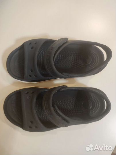 Сандалии crocs c9