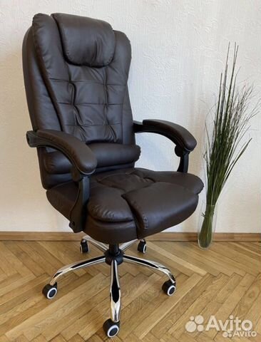 Кожаное компьютерное кресло с массажем
