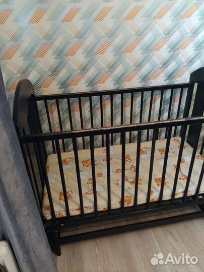 Кроватка детская