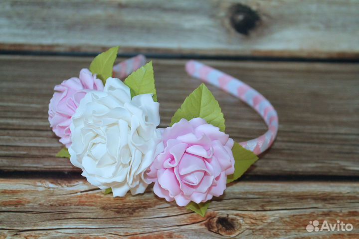 Ободок с розами из фоамирана