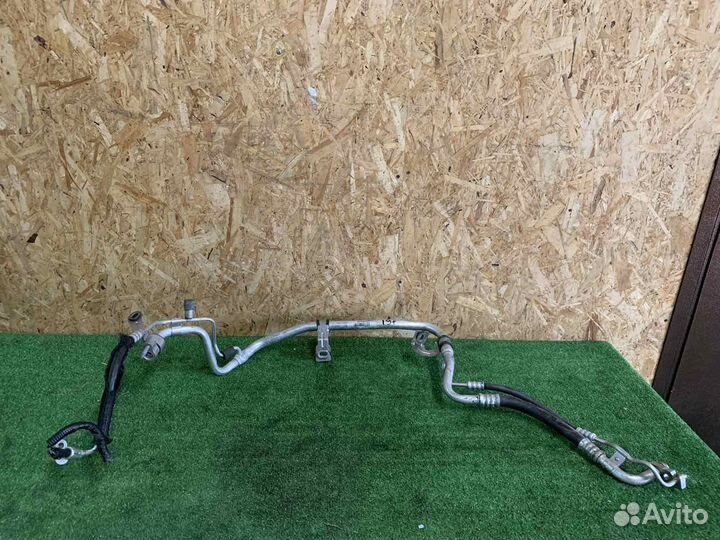 Трубка кондиционера dodge RAM 2013+ 68277009AC