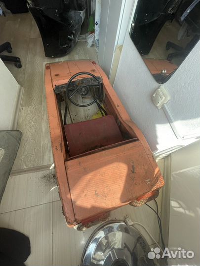 Педальный машина СССР