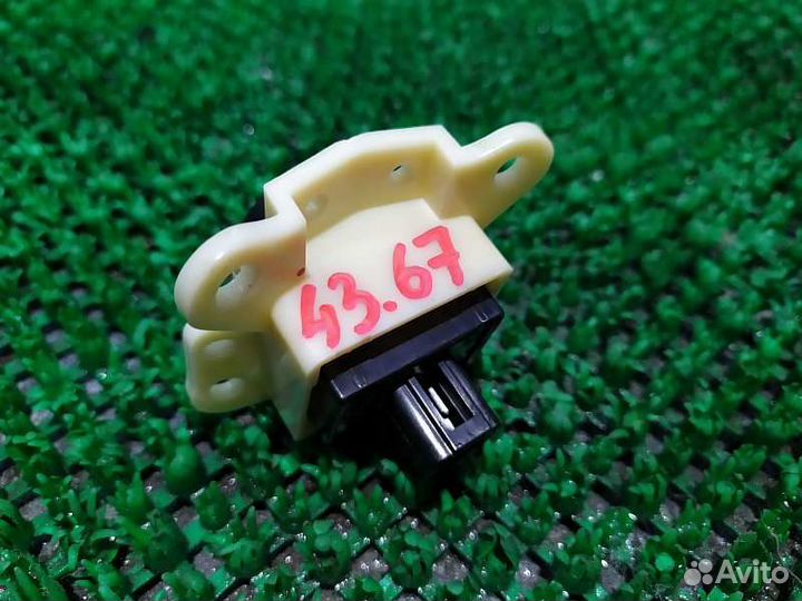 Индикация подушки безопасности Mitsubishi L200