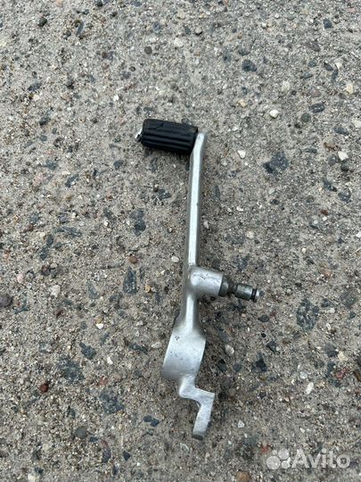 Лапка тормоза honda cbr900rr