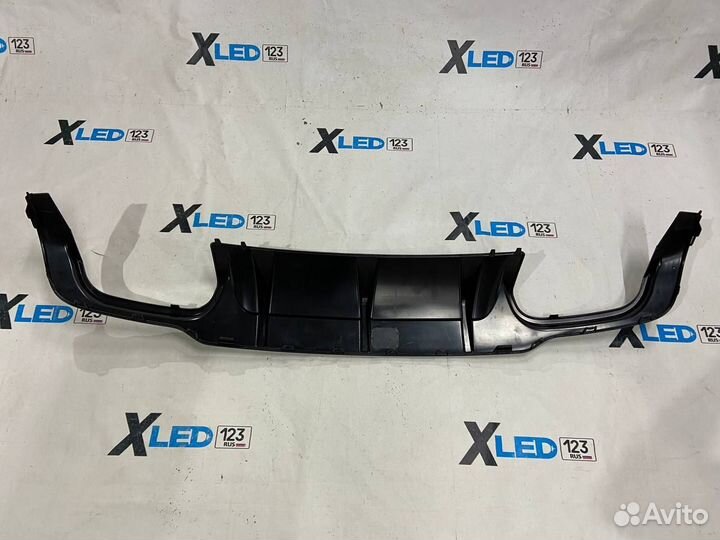 Диффузор в задний бампер W204 AMG C63 рестайлинг