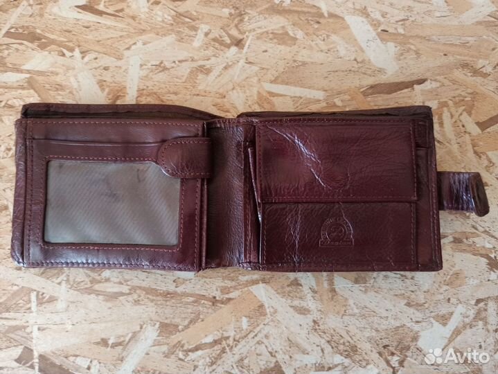 Портмоне мужское из натуральной кожи