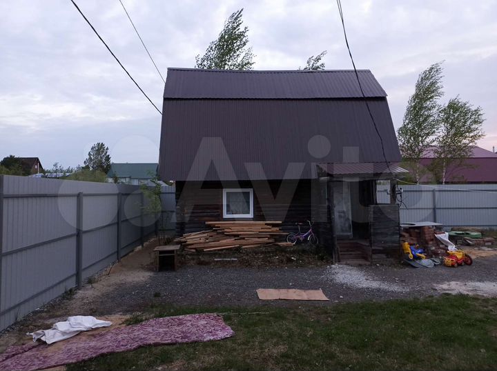 Дом 24 м² на участке 6 сот.