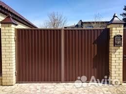 Ворота распашные под ключ