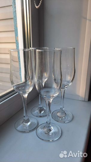 Бокалы для шампанского