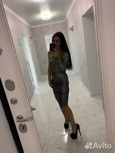 Платье новое