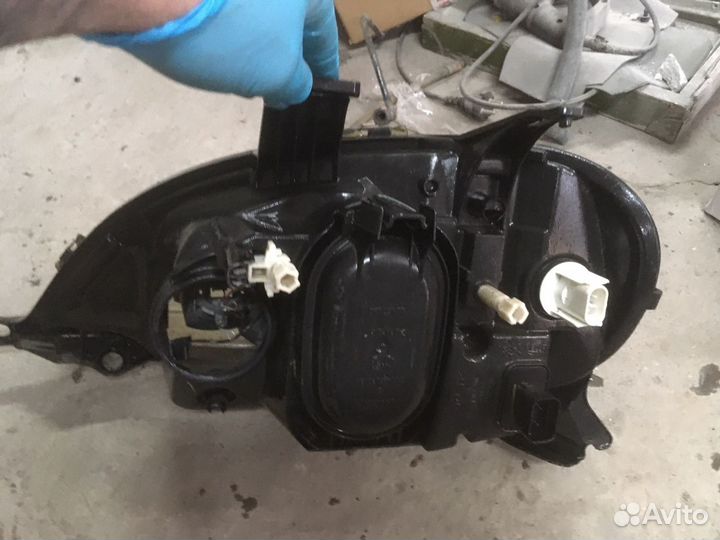 Мерседес мл 163 фара правая Б/У