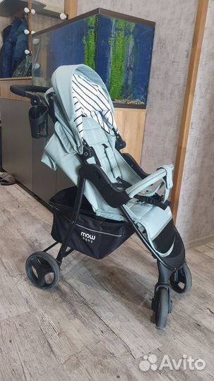 Прогулочная коляска