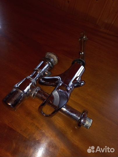 Смеситель для раковины grohe с сифоном