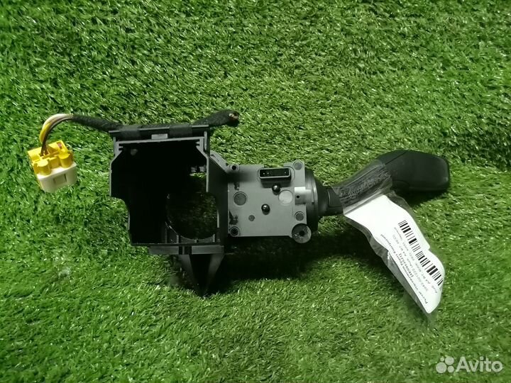 Переключатель подрулевой (света-поворотников) 4E09