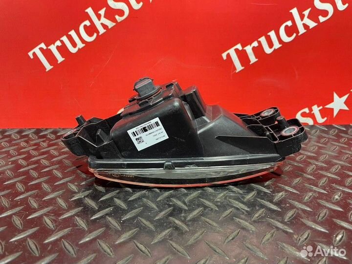 Фара противотуманная правая Renault T