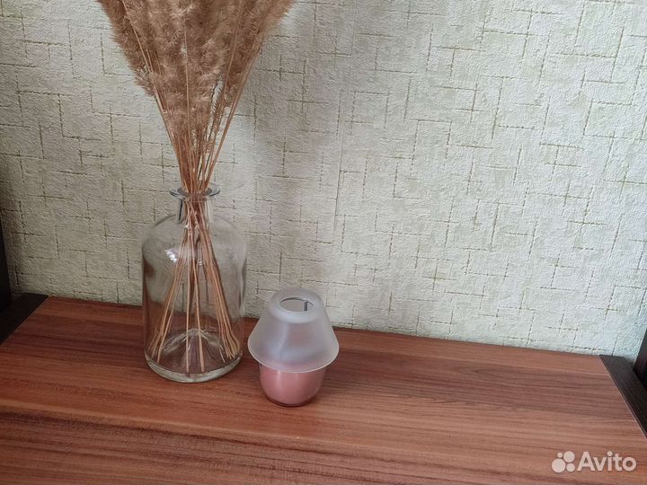 Миниатюра Свеча в подсвечнике