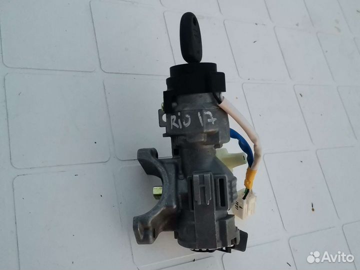 Замок зажигания kia rio 2017 года