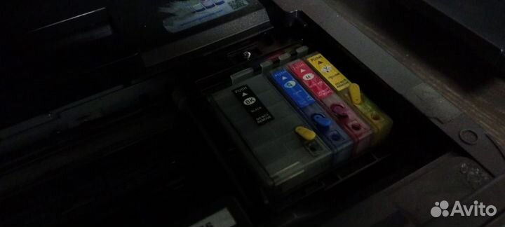 Epson wf 7610 Цветной Б/у- принтер, сканер, копир