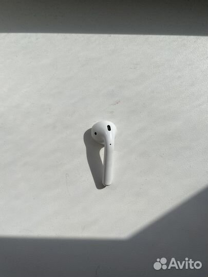 Беспроводной наушник airpods 2 -левый