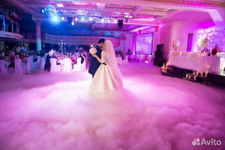 Тяжелый дым, холодные фонтаны, горящие сердца