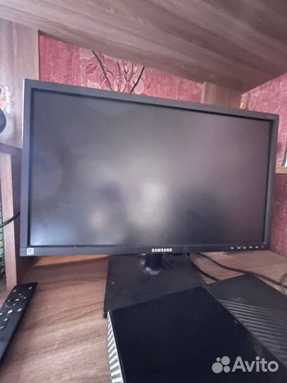 Монитор samsung 21,5