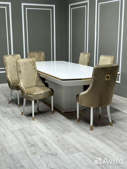 Стол \ стол в наличии