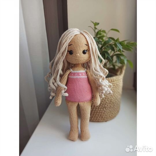 Вязаная кукла
