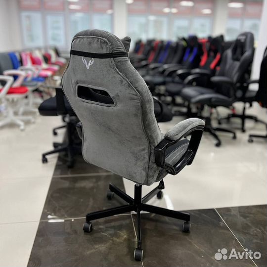 Игровое кресло Zombie Viking 6 Knight B (цвета)