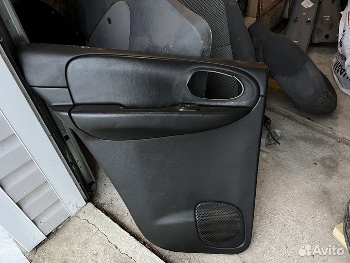 Задние обшивы trailblazer