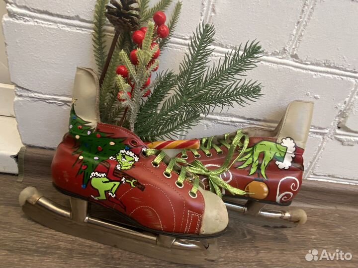 Новогоднее украшение коньки кожа