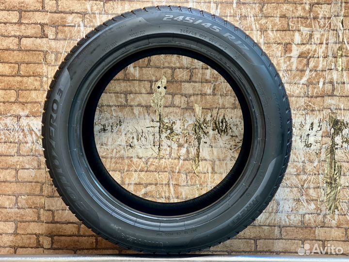 Pirelli Winter Sottozero 3 245/45 R17