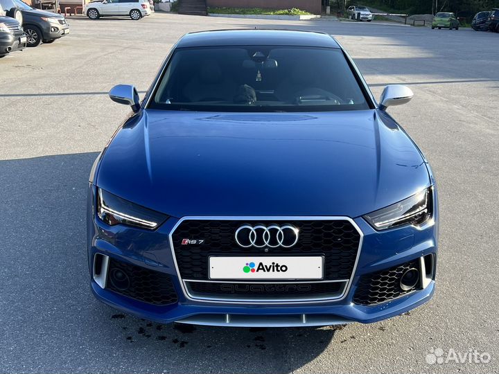 Audi RS7, 2016