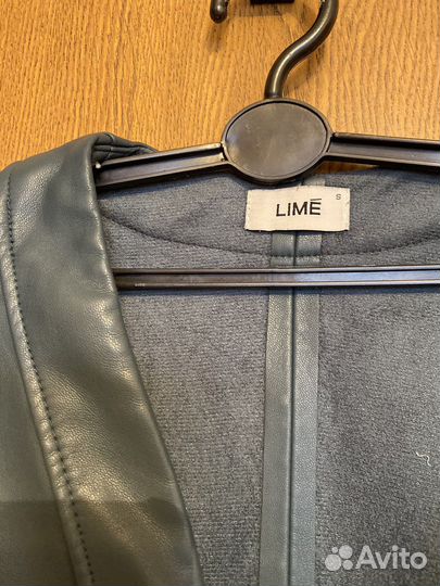 Платье из эко кожи lime