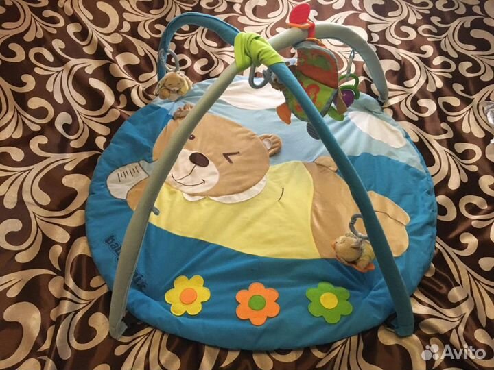 Развивающий коврик и Мобиль