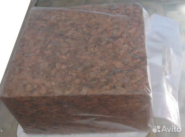 Кокосовые чипсы, дубовый опад