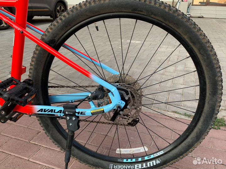 Велосипед GT Avalanche comp
