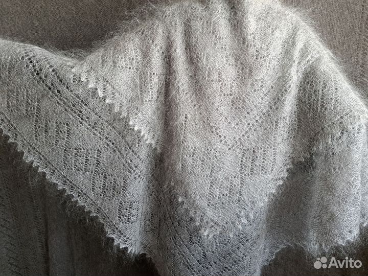Платок шаль. Ажурная паутинка