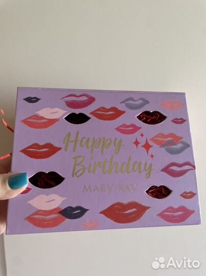 Коробка новая подарочная Mary Kay Hapрy Birthdаy