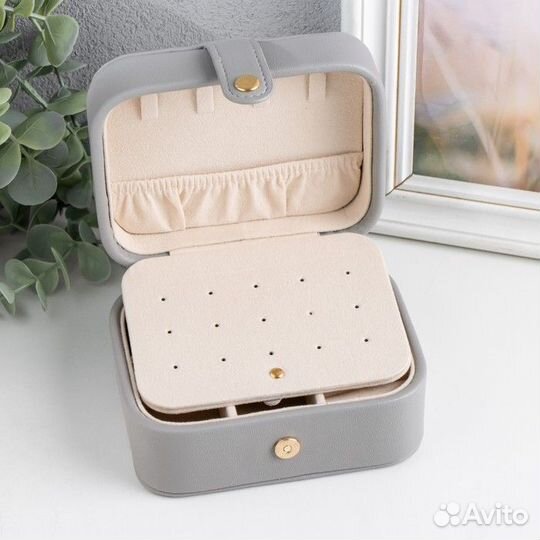 Шкатулка кожзам для украшений 'Стёганая матовая' с