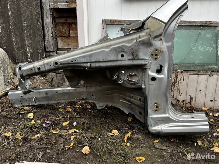 Четверть передняя левая Chevrolet Lacetti седан