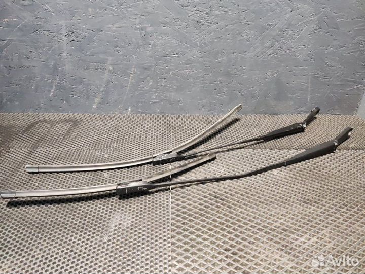 Поводок стеклоочиститель передний Audi A6 C7 cdnb