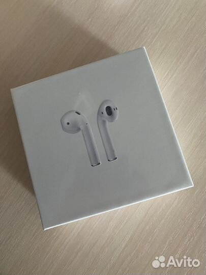 Беспроводные наушники airpods