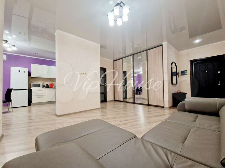 2-к. квартира, 70 м², 16/23 эт.