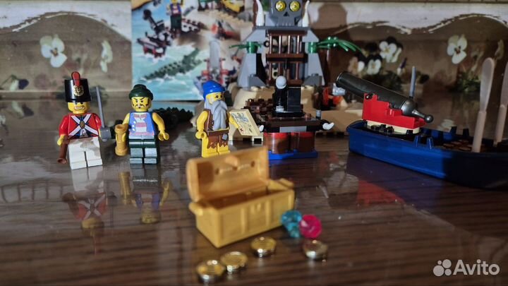 Lego 6241 Loot Island (Остров сокровищ) Пираты