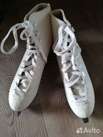 Коньки фигурные nordway 41 р-р маломер